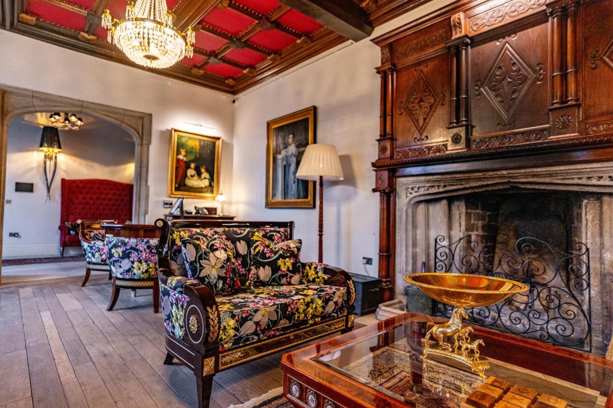 Weston Manor Hotel Zewnętrze zdjęcie