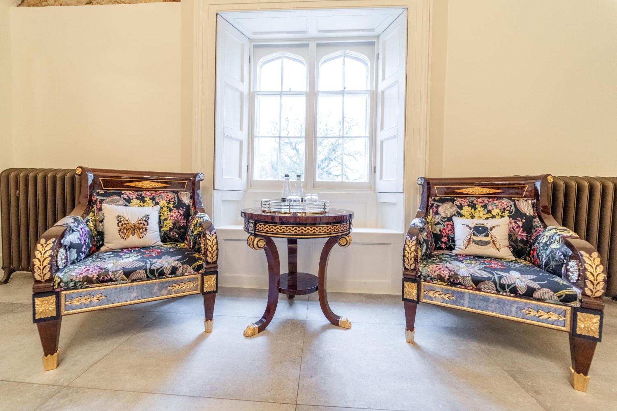 Weston Manor Hotel Zewnętrze zdjęcie