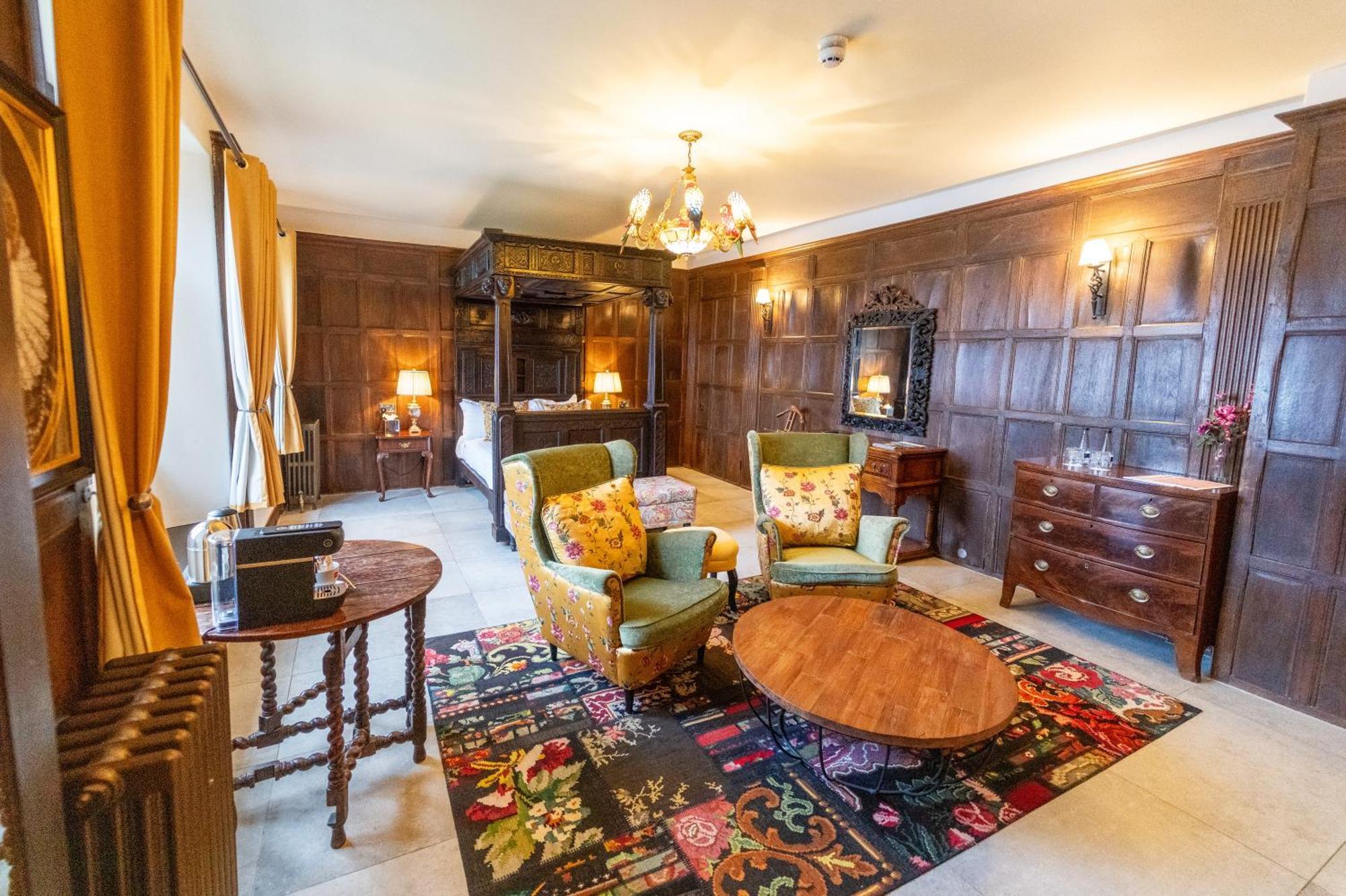 Weston Manor Hotel Zewnętrze zdjęcie