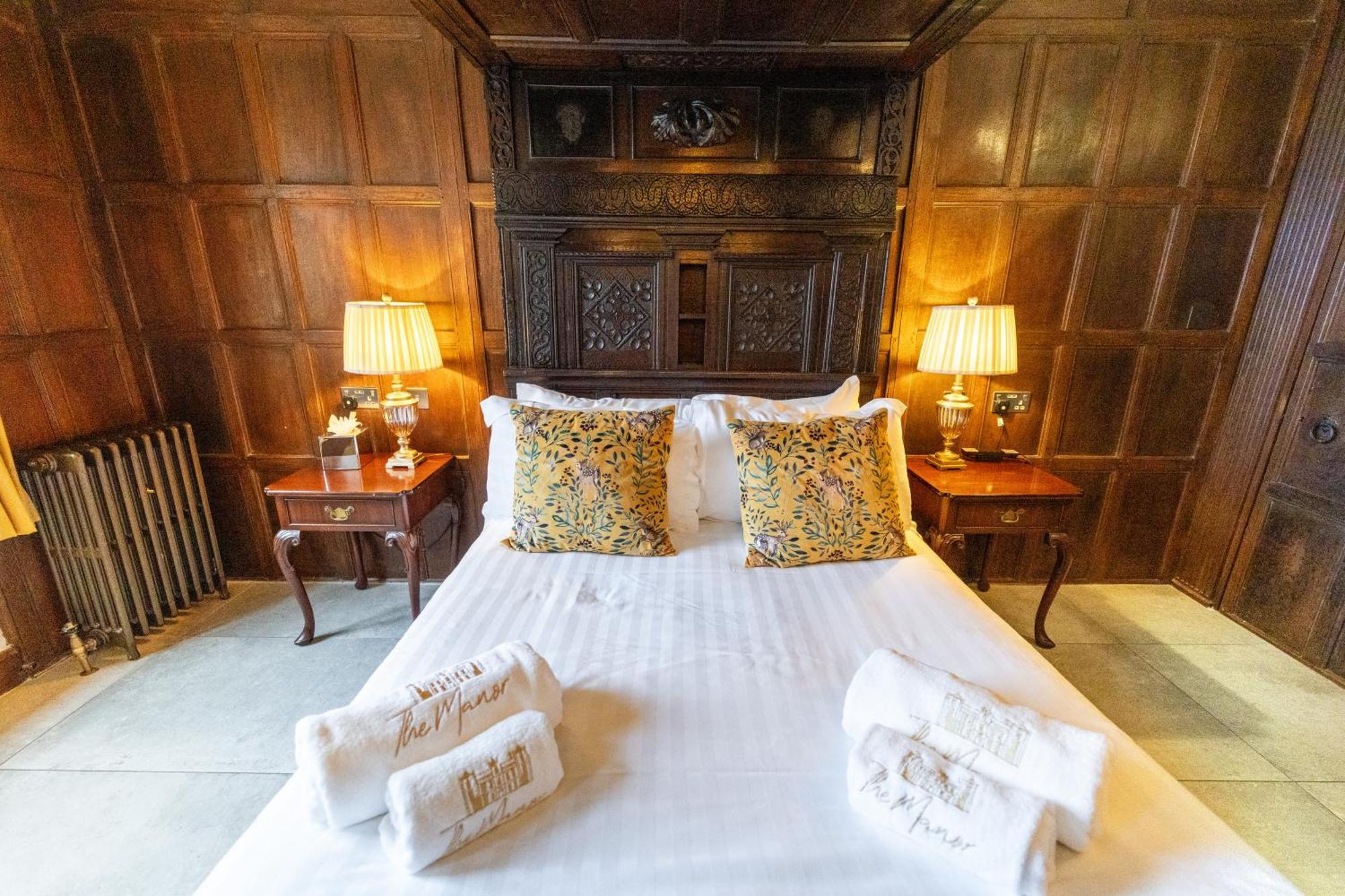 Weston Manor Hotel Zewnętrze zdjęcie