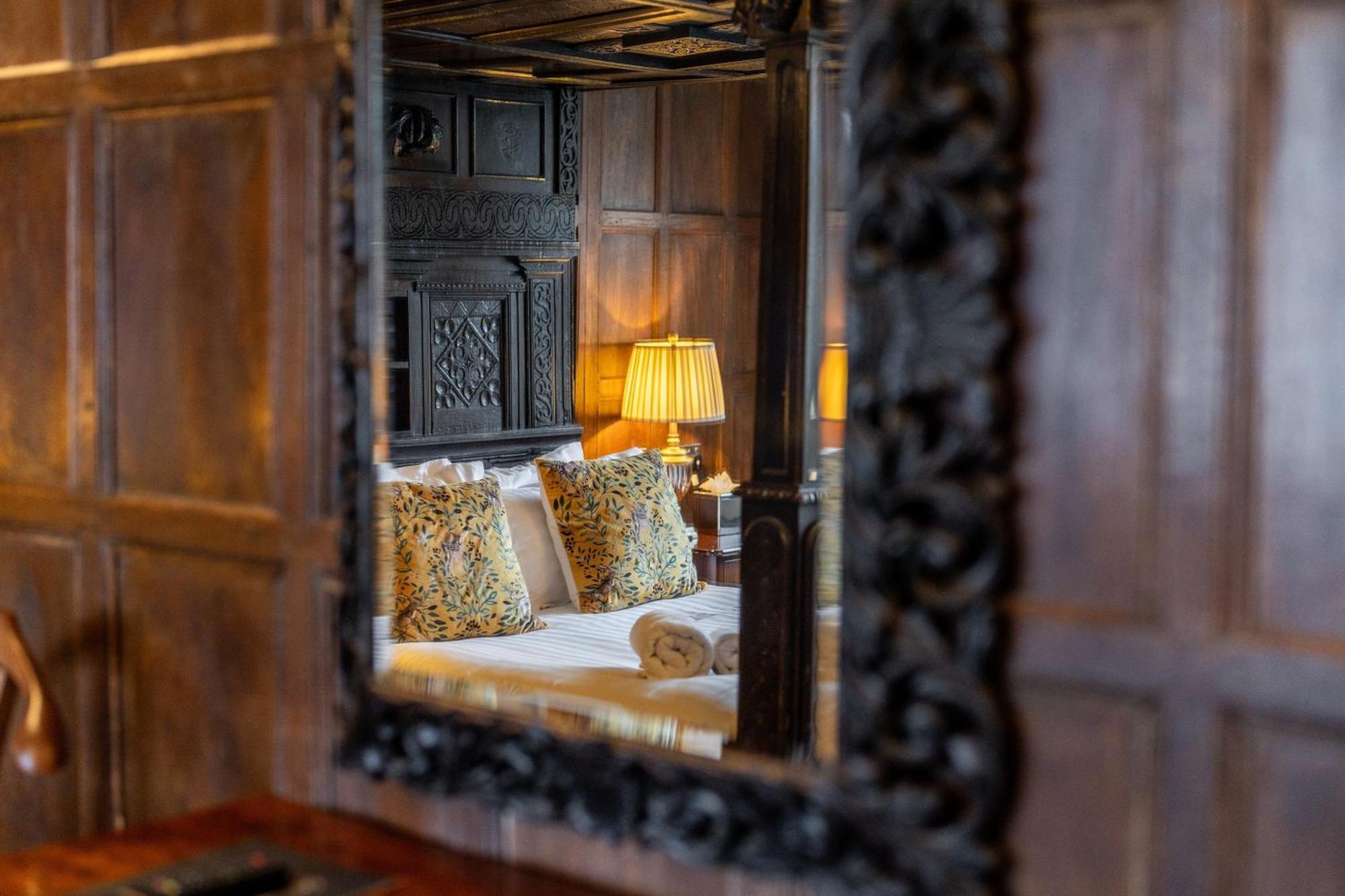 Weston Manor Hotel Zewnętrze zdjęcie