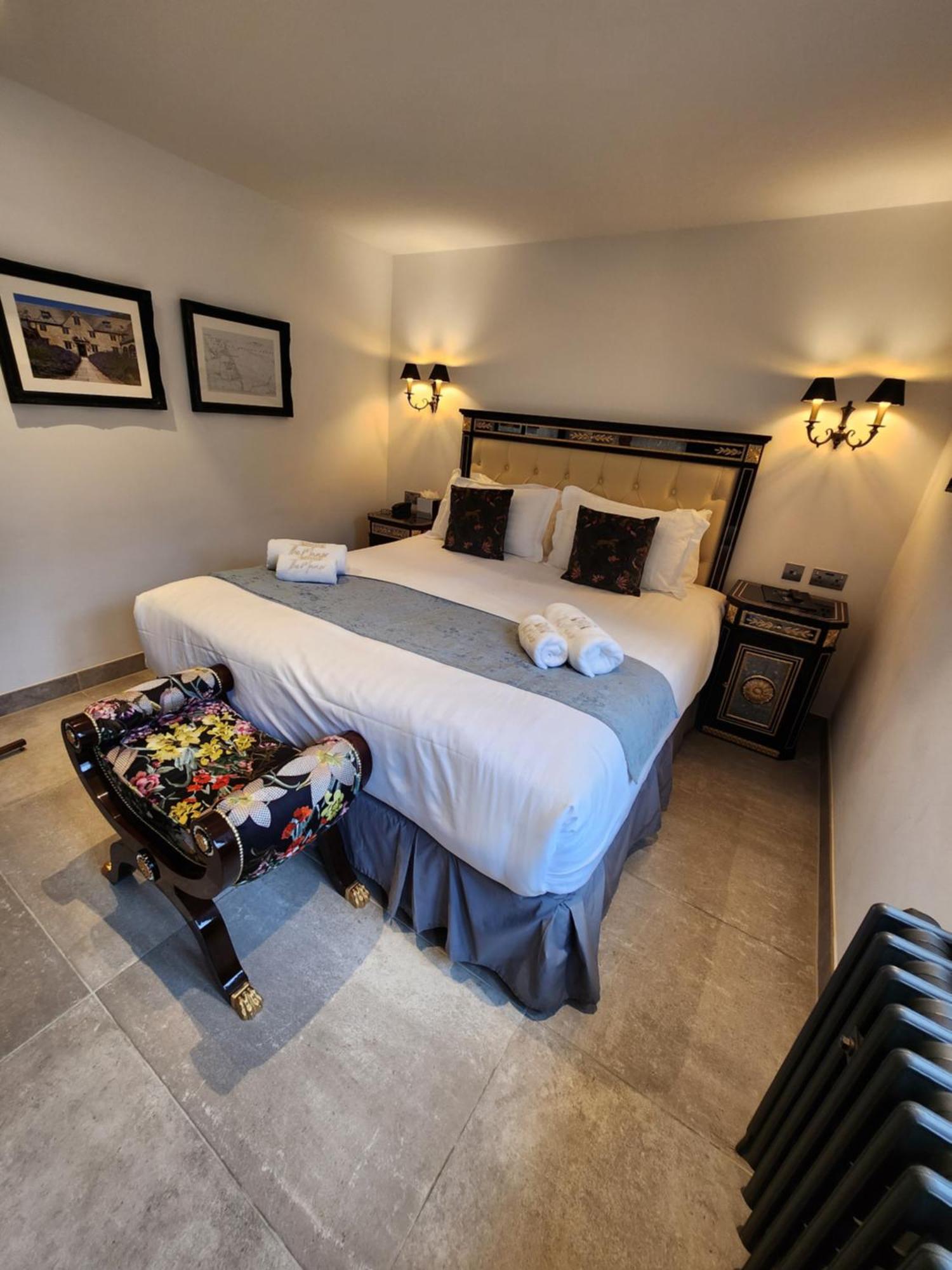 Weston Manor Hotel Zewnętrze zdjęcie